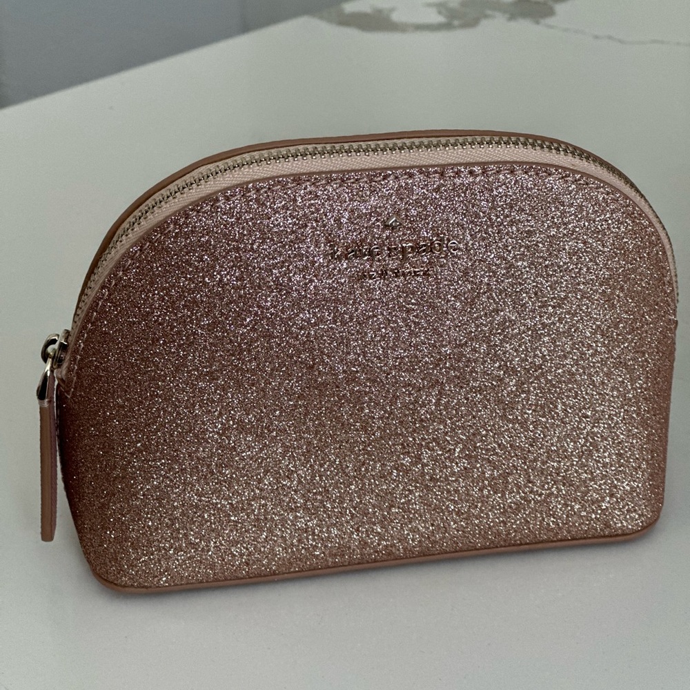 NWT Kate Spade New York Small Dome Cosmetic Joelsey in Rose Gold